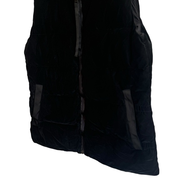 Athleta Venice Odyssey Down Vest, Black, Size S - Picture 6 of 9